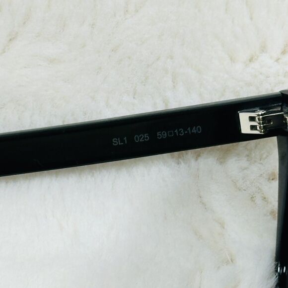 SAINT LAURENT YSL 1 025 140 Black Rectangle Unisex 59 mm Sunglasses NWT10 - Picture 14 of 15